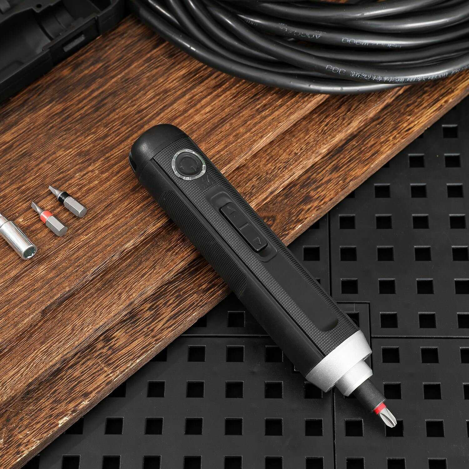 Отвертка аккумуляторная Deli Отвертка аккумуляторная прямая DL-DP04-E1B2 (3,6В, 2А/ч, 5Нм, реверс, подсветка, кейс) фотография 30