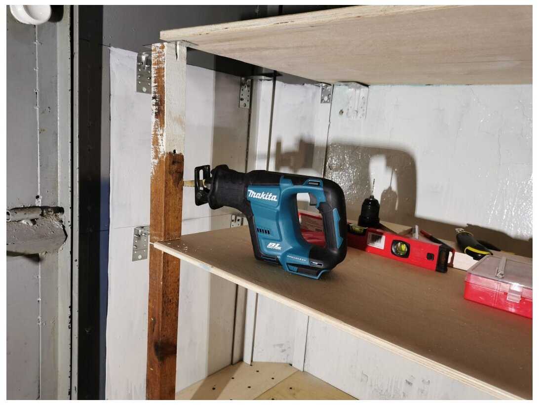 Пила Makita DJR188Z фотография 6