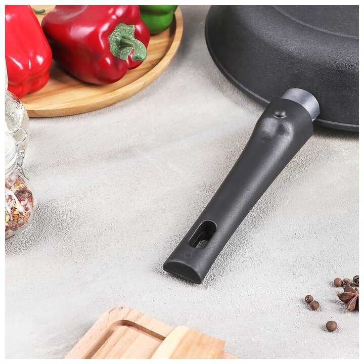 Сковорода литая чугунная 280х60 со съемной ручкой 4641442 фотография 3