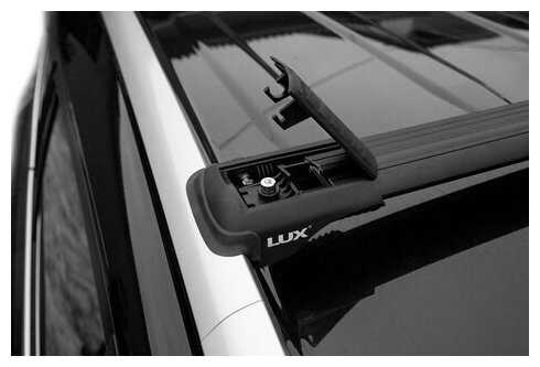 Багажная система LUX хантер для Renault Duster 2015-2020 г. в. с рейлингами, черные