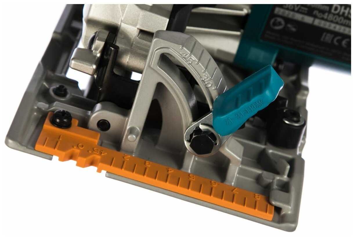 Дисковая пила аккумуляторная Makita DHS710Z фотография 13