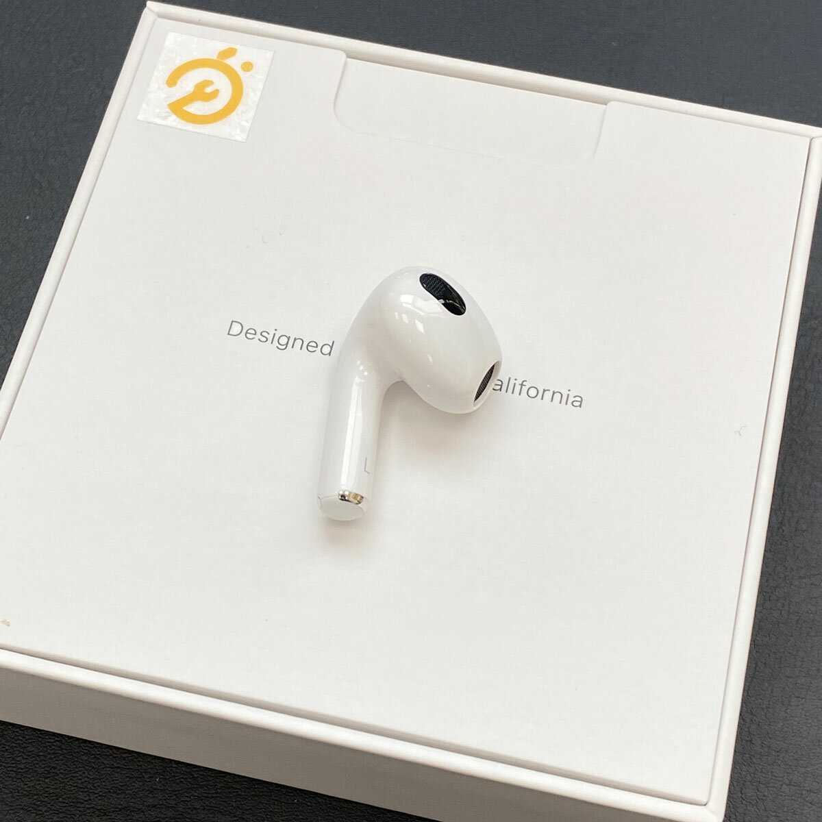 Наушник AirPods 3 (A2564) фотография 4