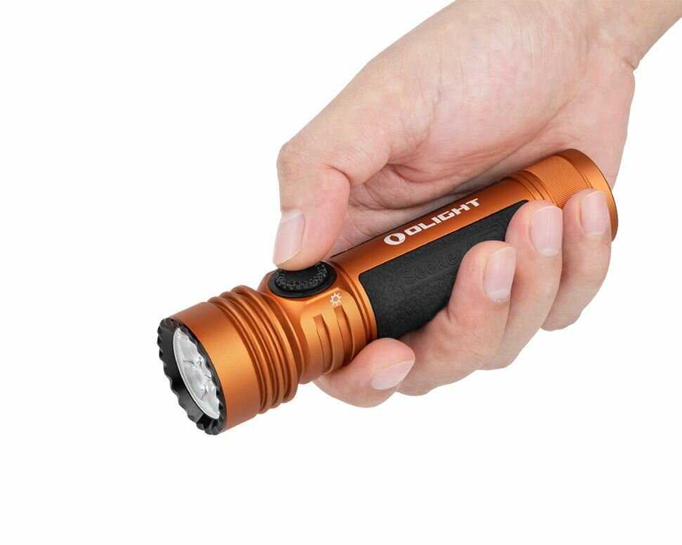 Фонарь Olight Seeker 4 Pro (4600 люмен) фотография 24