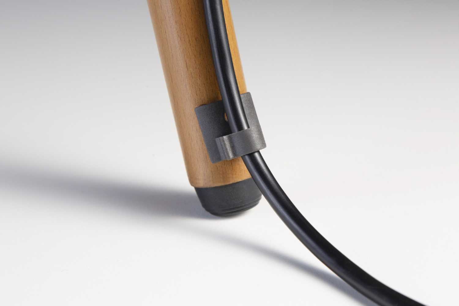 Подставка для телевизора Cactus CS-ST1246BKWN [45-65