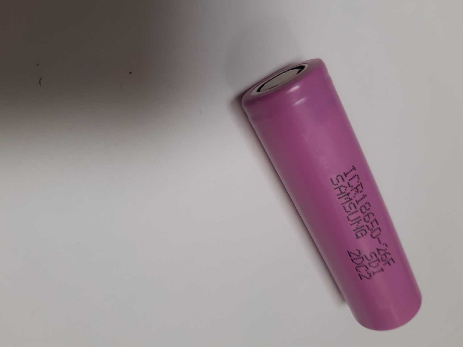 Аккумулятор Samsung ICR18650-26F фотография 2