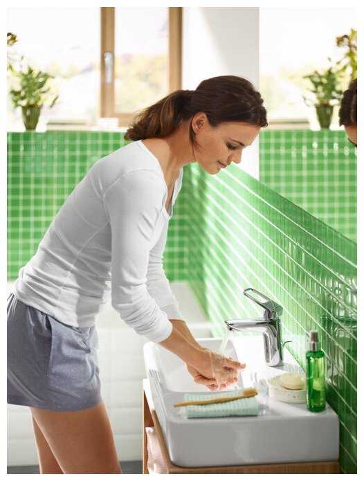 Смеситель для ванны hansgrohe Logis Loop 71154000, рычажный фотография 2