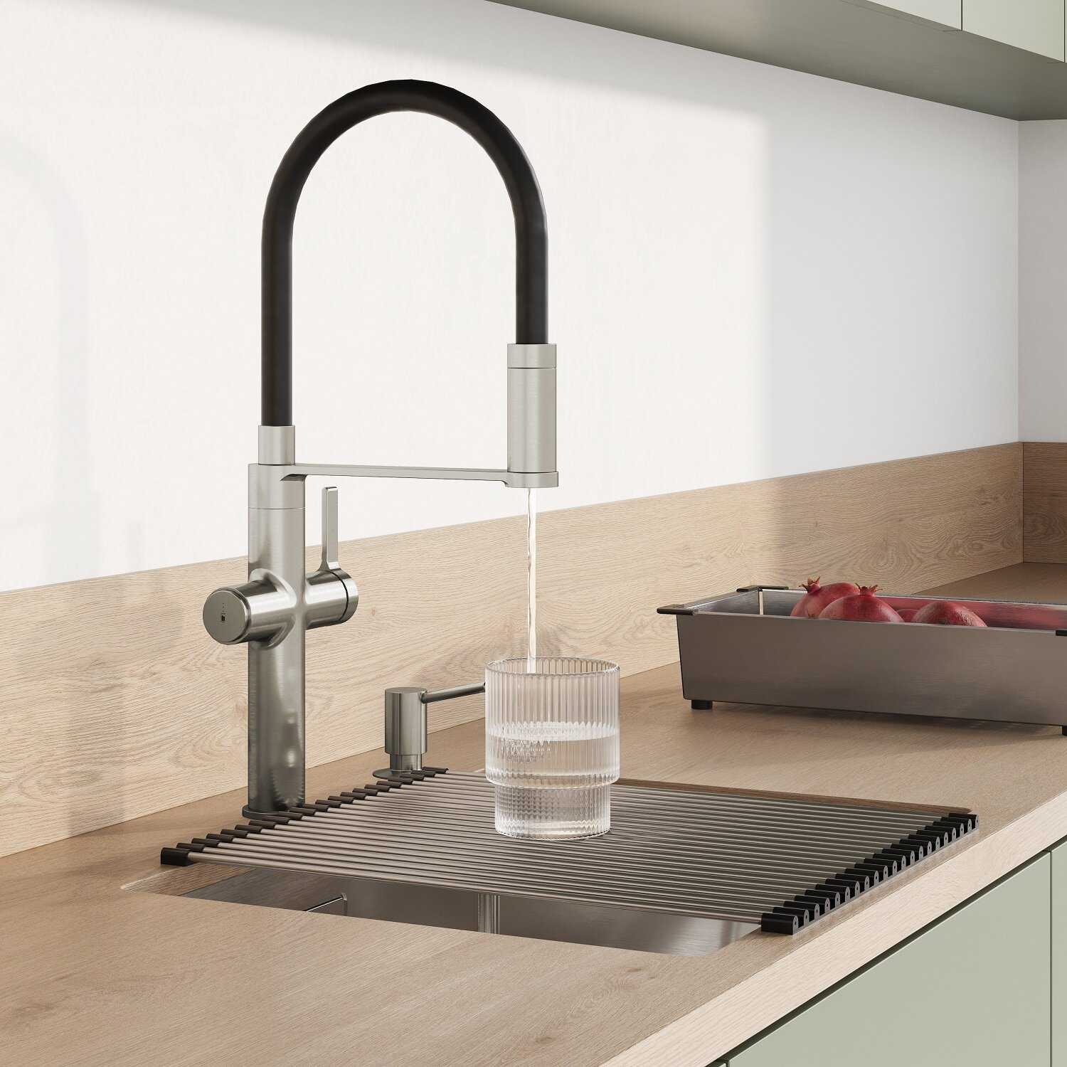 Смеситель для кухни IDDIS Ikon с каналом для фильтрованной воды и гибким изливом [IKNBLFFi05] фотография 9