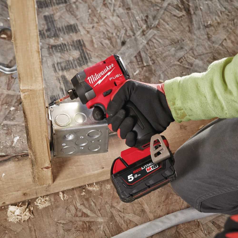 Винтоверт аккумуляторный Milwaukee M18FID3-0X фотография 5