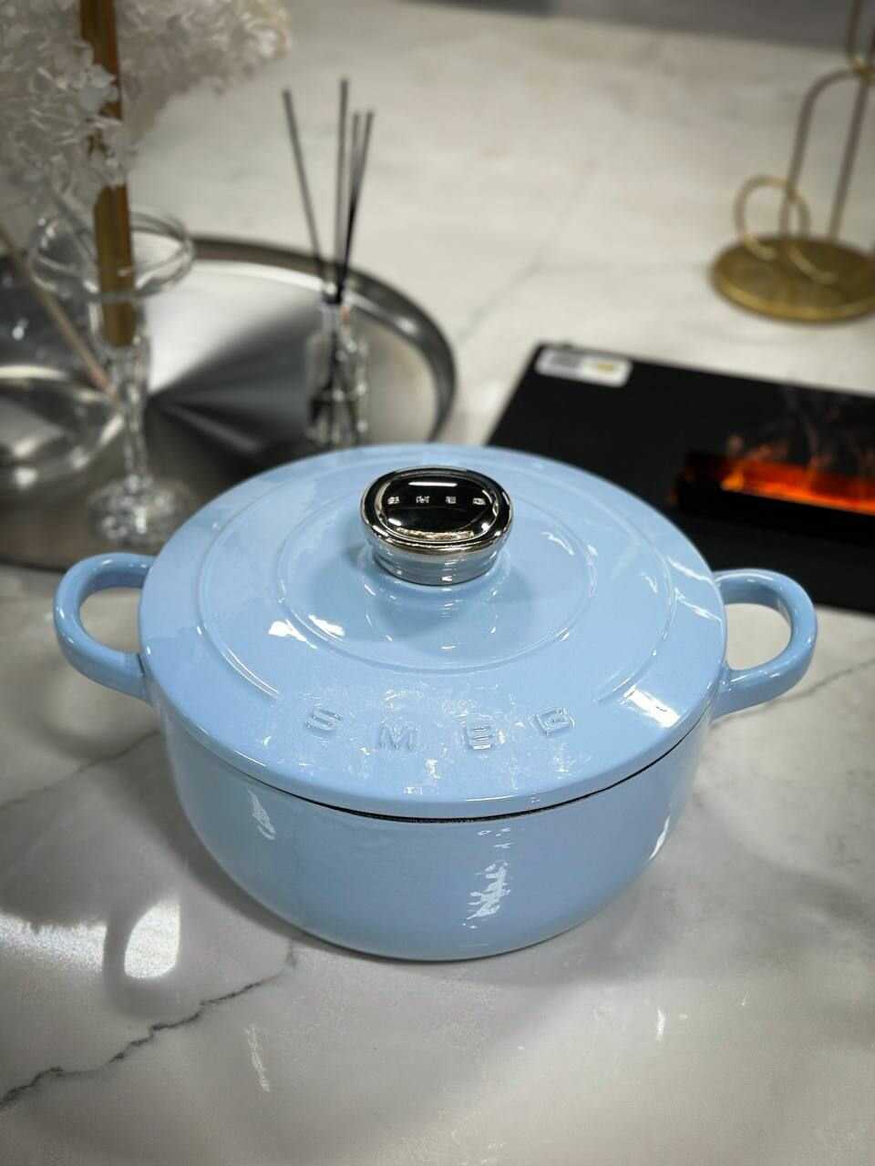 Кастрюля SMEG Чугунная с антипригарным покрытием [4.2 л]