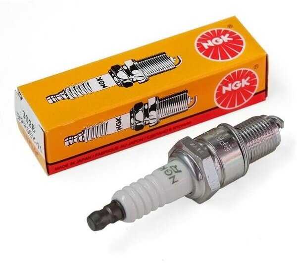 Свеча зажигания NGK BPR5EY-11 (3028) фотография 7