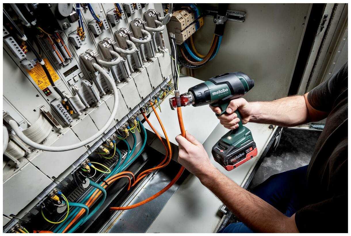 Строительный фен Metabo HG 18 LTX (500) фотография 1