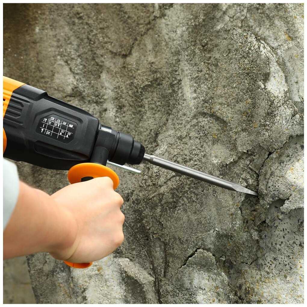 Перфоратор DEKO DKH850W (063-411) фотография 13