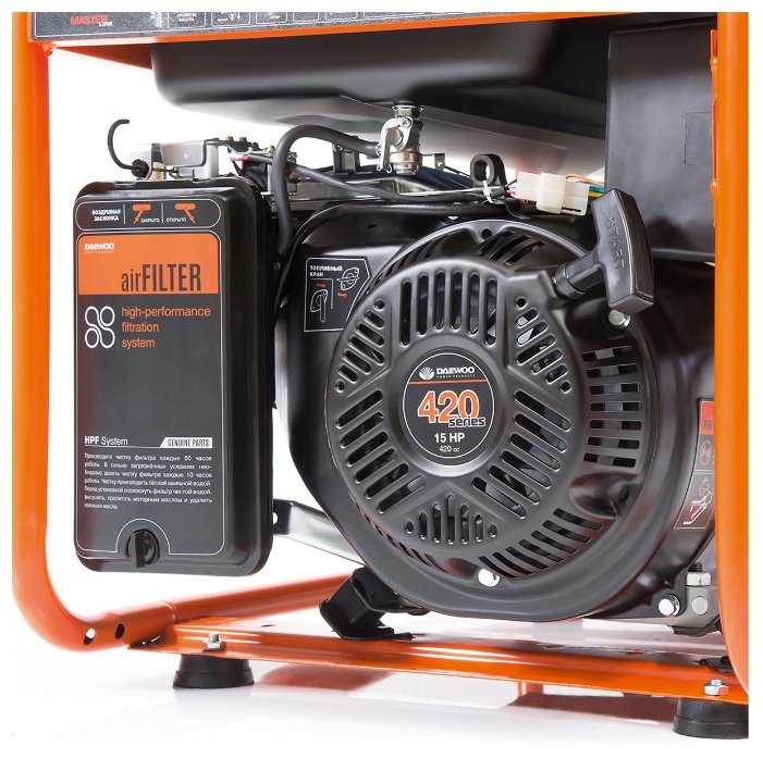 Бензиновый генератор Daewoo Power Products GDA 7500DPE-3, (6500 Вт) фотография 2