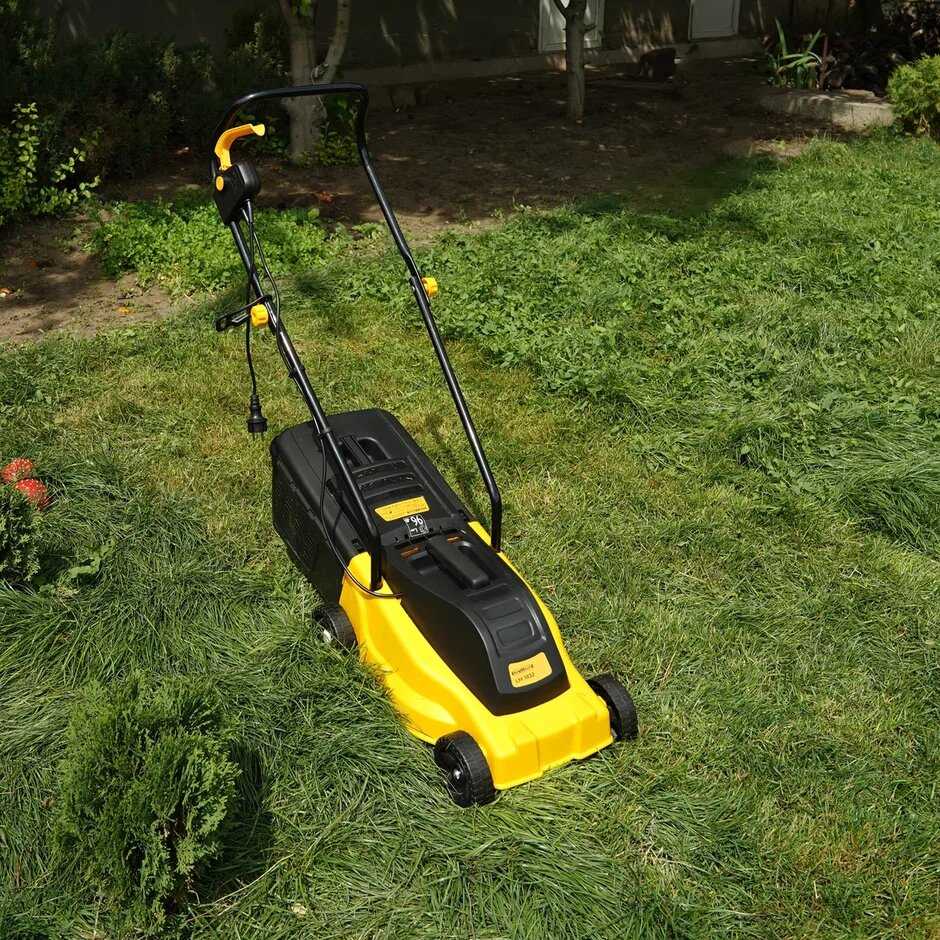 Газонокосилка Partner Partner for Garden LM 1832 (1800 Вт, ширина 320 мм, высота 25/40/55, объём травосборника 30 Л) фотография 20