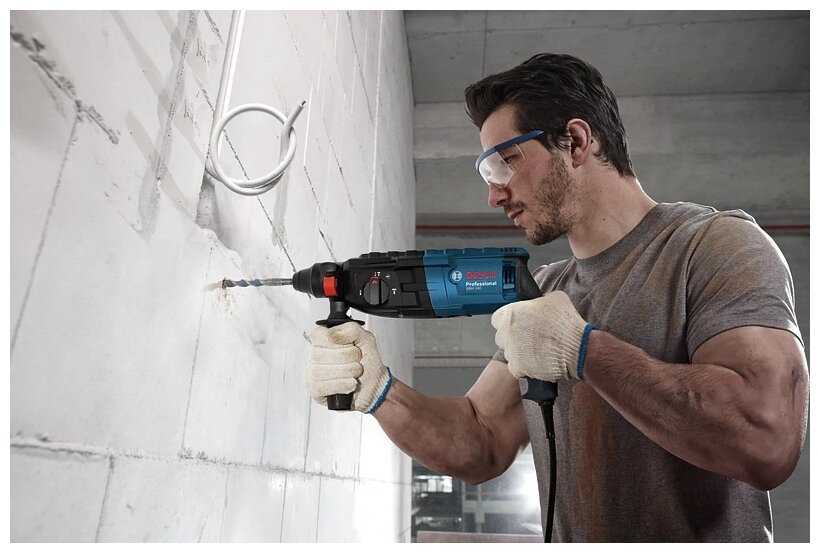 Перфоратор Bosch GBH 240 фотография 8