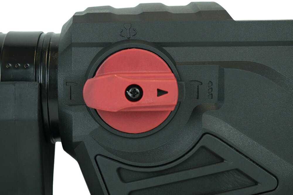 Перфоратор Энергомаш Гарант ПР1-1700 фотография 2