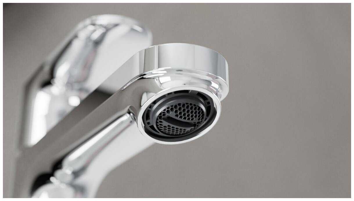 Смеситель для раковины Hansgrohe Rebris S (72517000) фотография 3