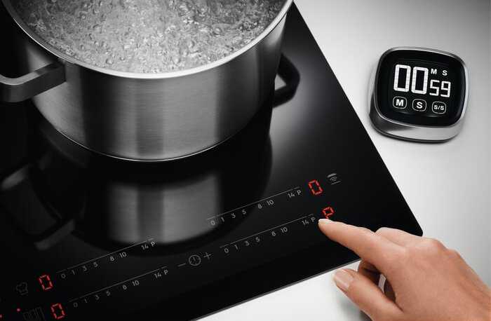 Индукционная варочная панель Electrolux EIV 63440 (63440 BS) фотография 10