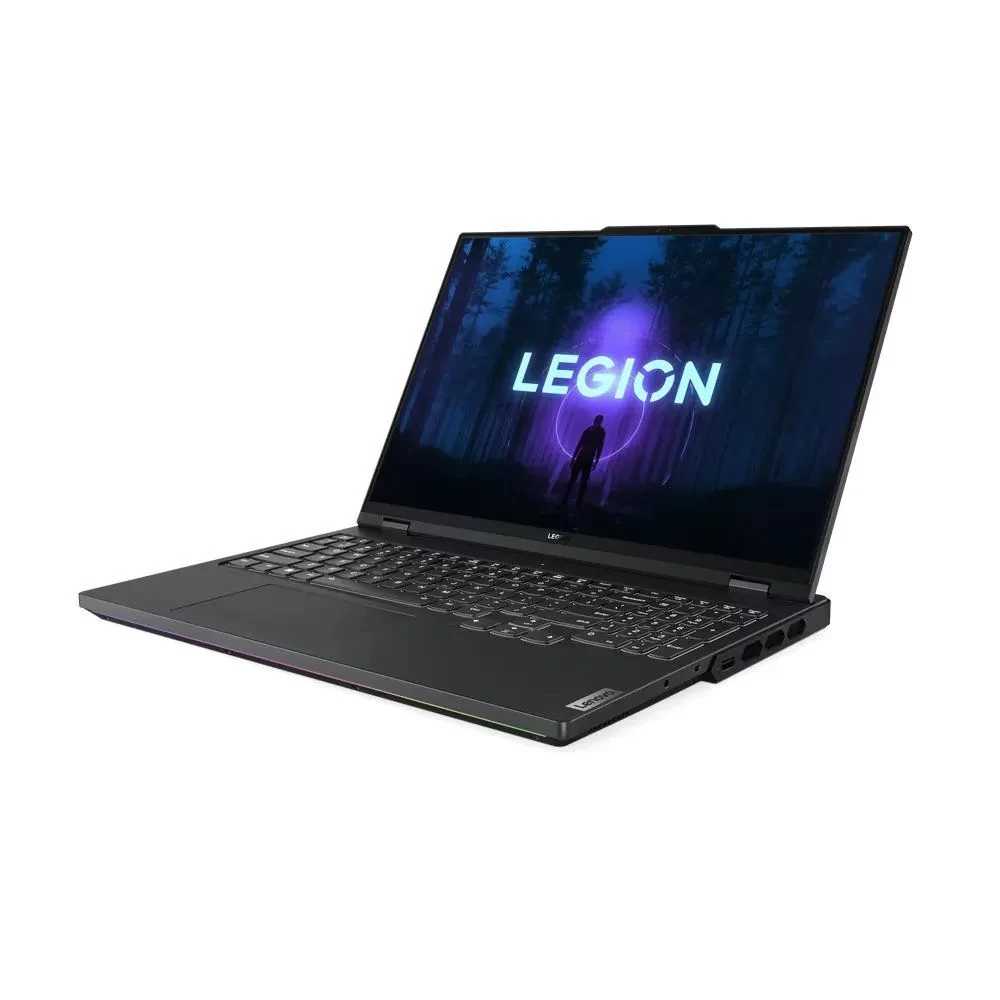 Игровой ноутбук Lenovo Legion Pro 7 (7945HX, RTX 4090) фотография 4