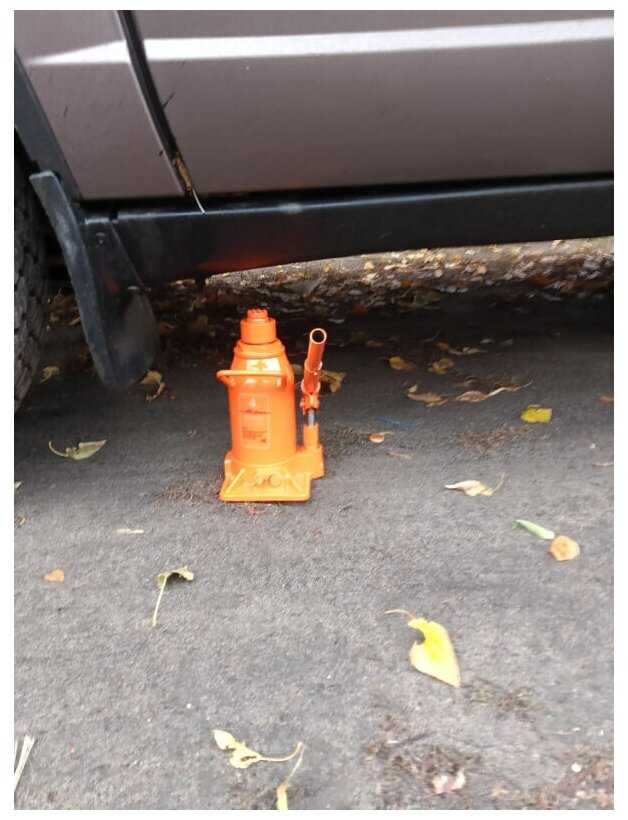 Домкрат бутылочный гидравлический AIRLINE AJ-TB-04 фотография 11