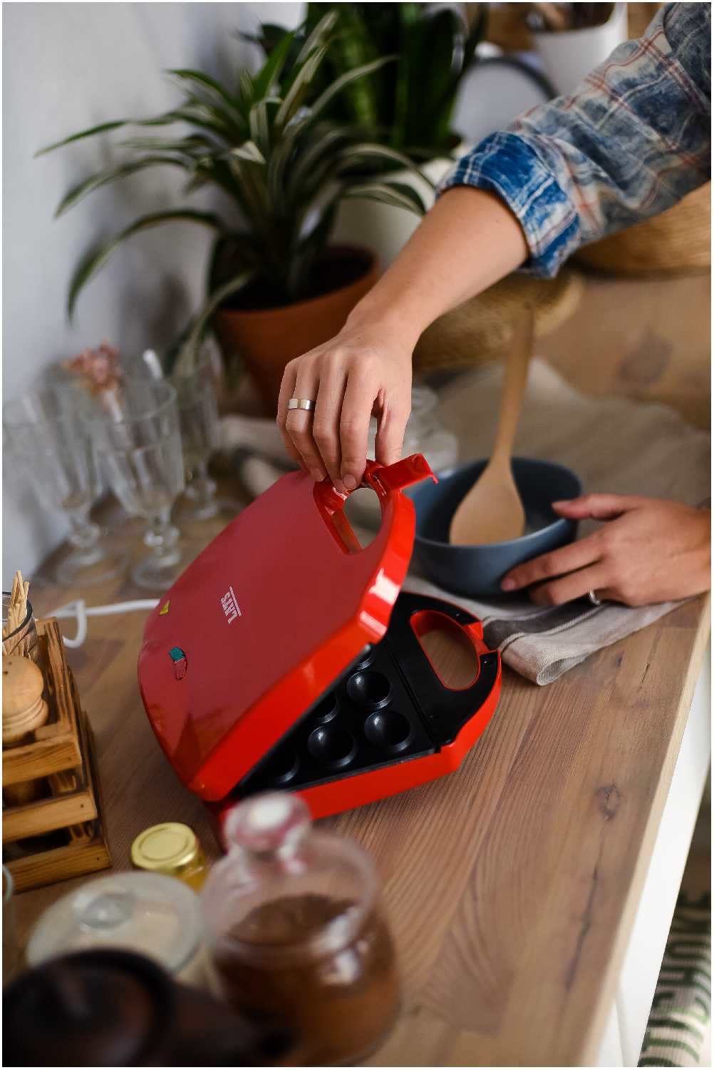 Орешница с антипригарным покрытием LATS LT-101 фотография 5