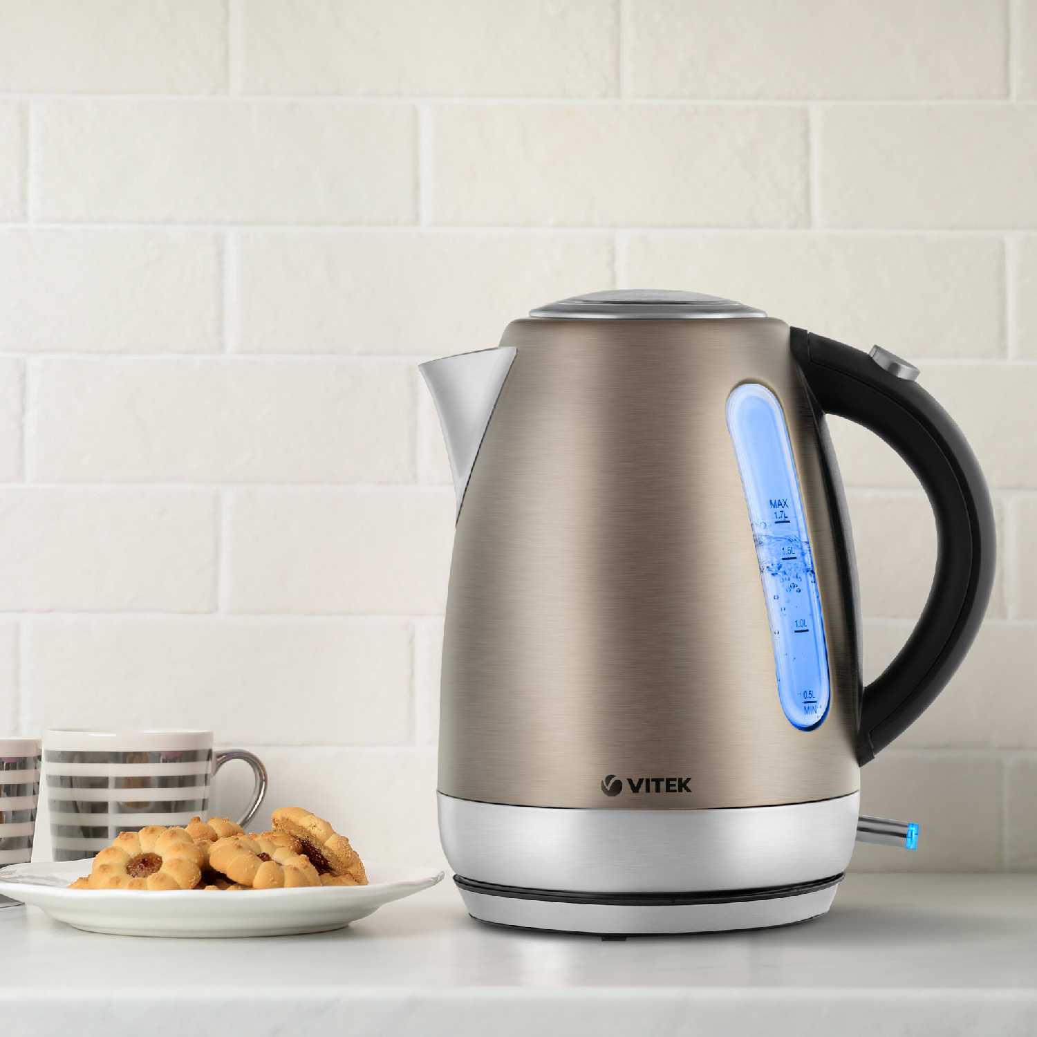 Чайник Vitek 7025