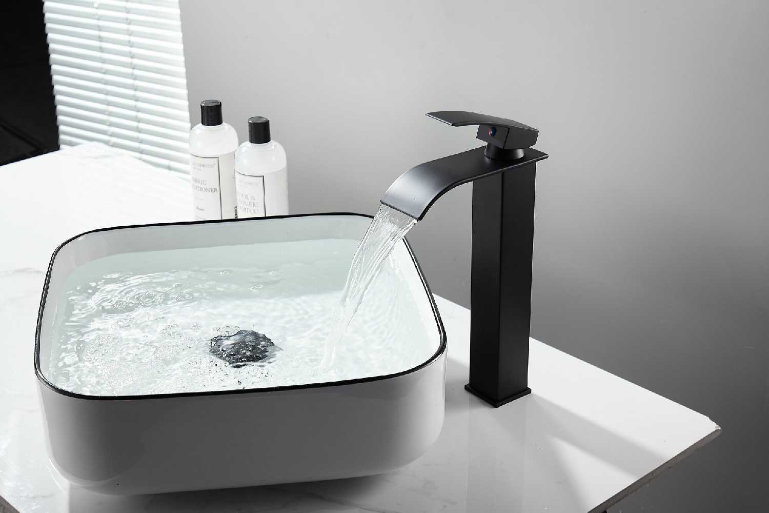 Смеситель для ванны и раковины Оружейная фотография 20