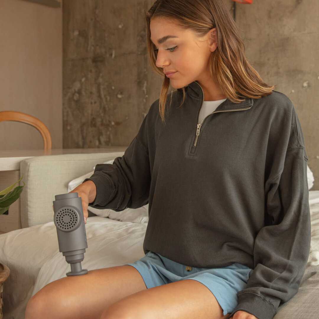 Перкуссионный массажёр Hyperice Hypervolt 2 фотография 9