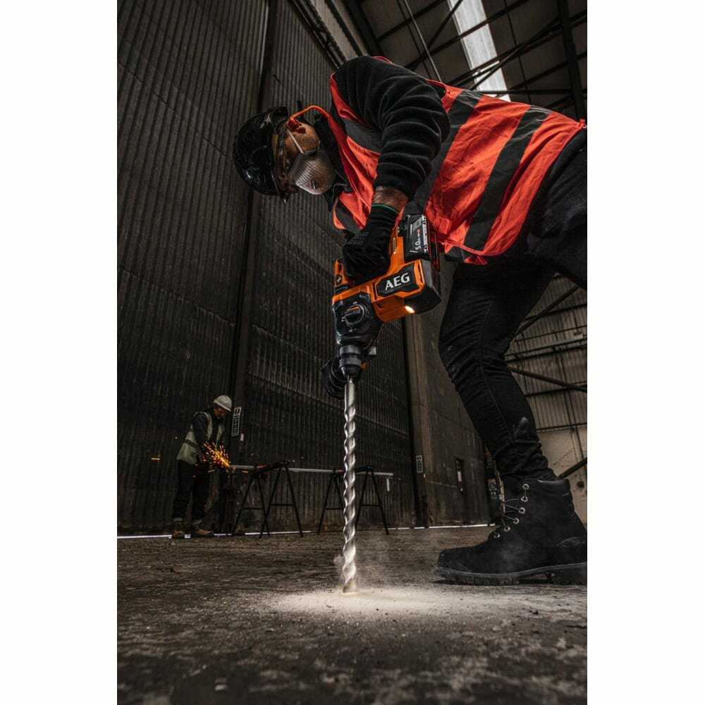 Перфоратор AEG BBH18BL2-0 (4935480697) фотография 12