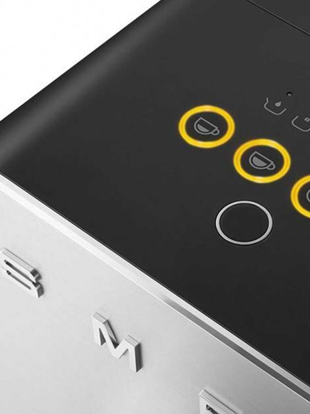 Кофемашина Smeg BCC12BLMEU фотография 8