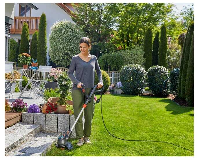 Триммер электрический GARDENA ComfortCut 550/28 фотография 3