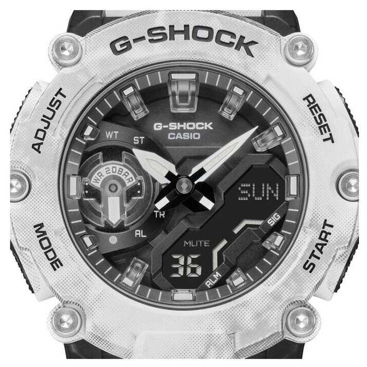 Часы Casio G-Shock GA-2200GC-7AER фотография 1