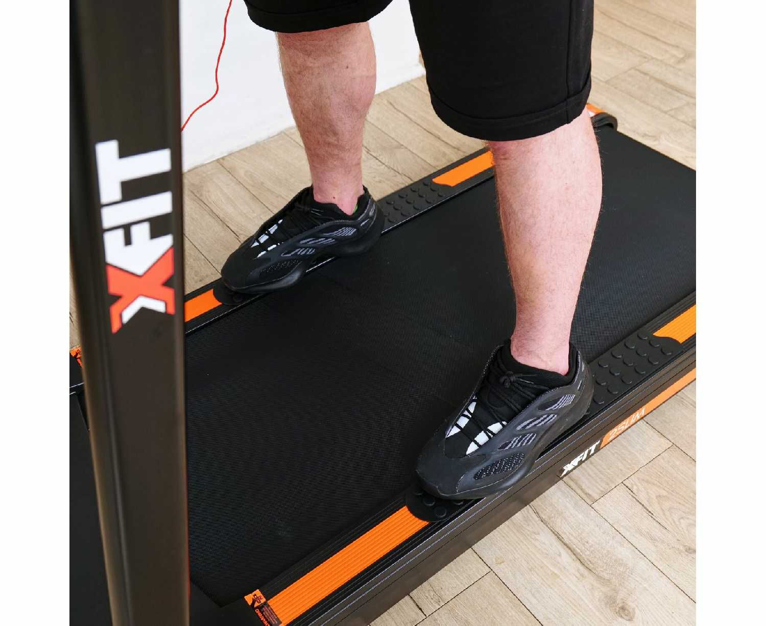 Беговая дорожка X-FIT T-2SLIM фотография 17