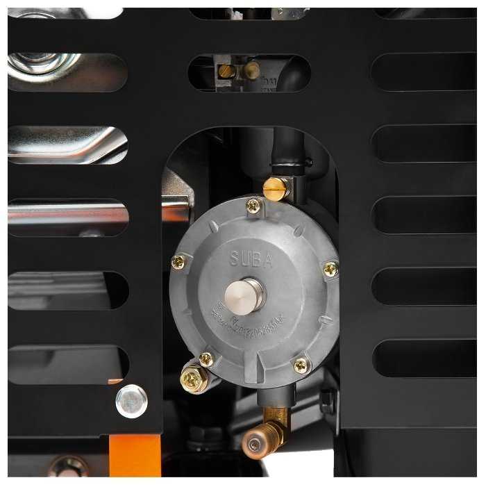 Газо-бензиновый генератор Daewoo Power Products GDA 7500DFE, (6500 Вт) фотография 2