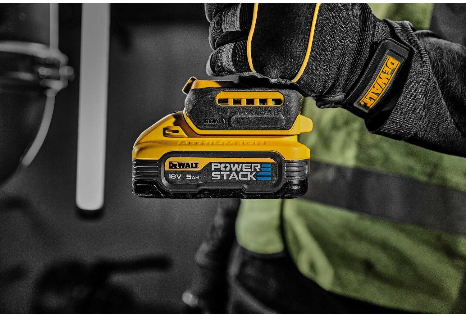 DeWALT POWERSTACK DCBP518 (18 В) фотография 7