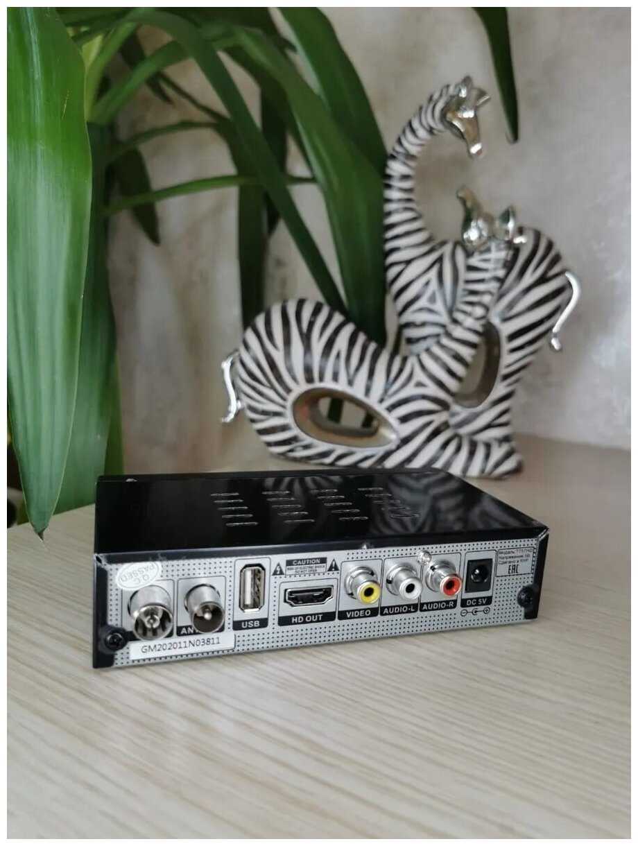 ТВ ресивер GOLD MASTER Эфирная приставка T757HD от DVB-T/T2 , черный фотография 4