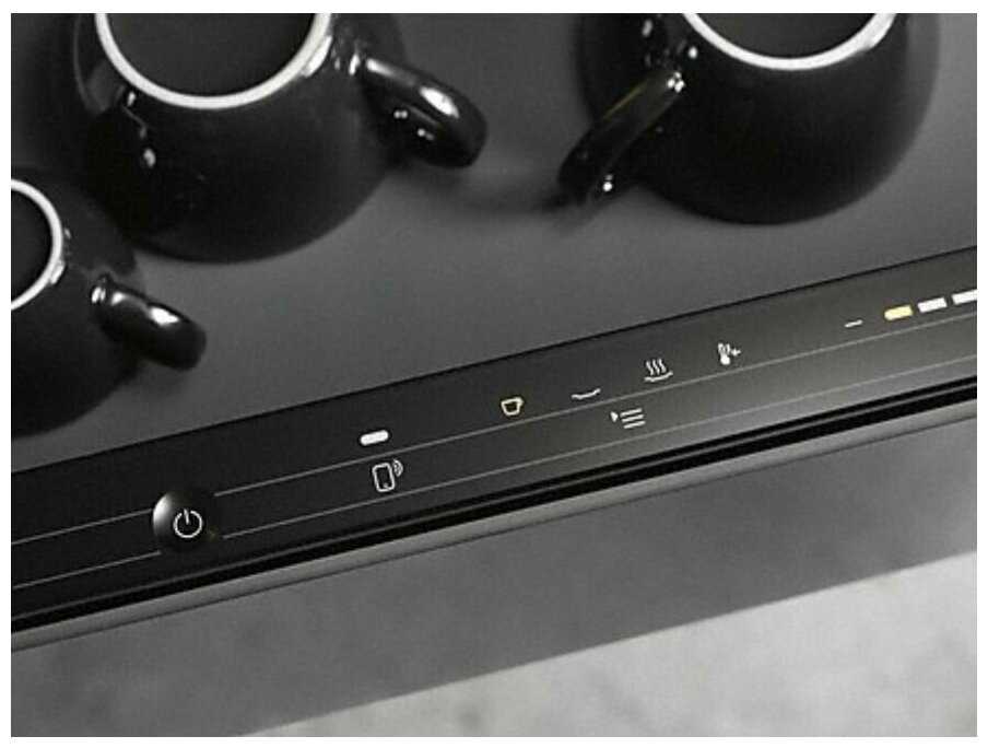 Встраиваемый подогреватель посуды Miele ESW7010 фотография 2