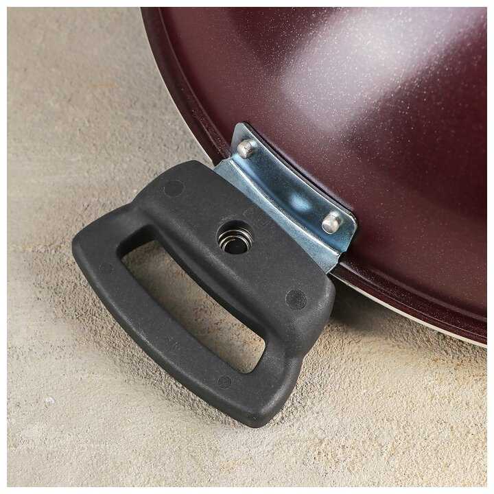 Сковорода ВОК Кружево, диаметр 28 см, с двумя съемными ручками фотография 4