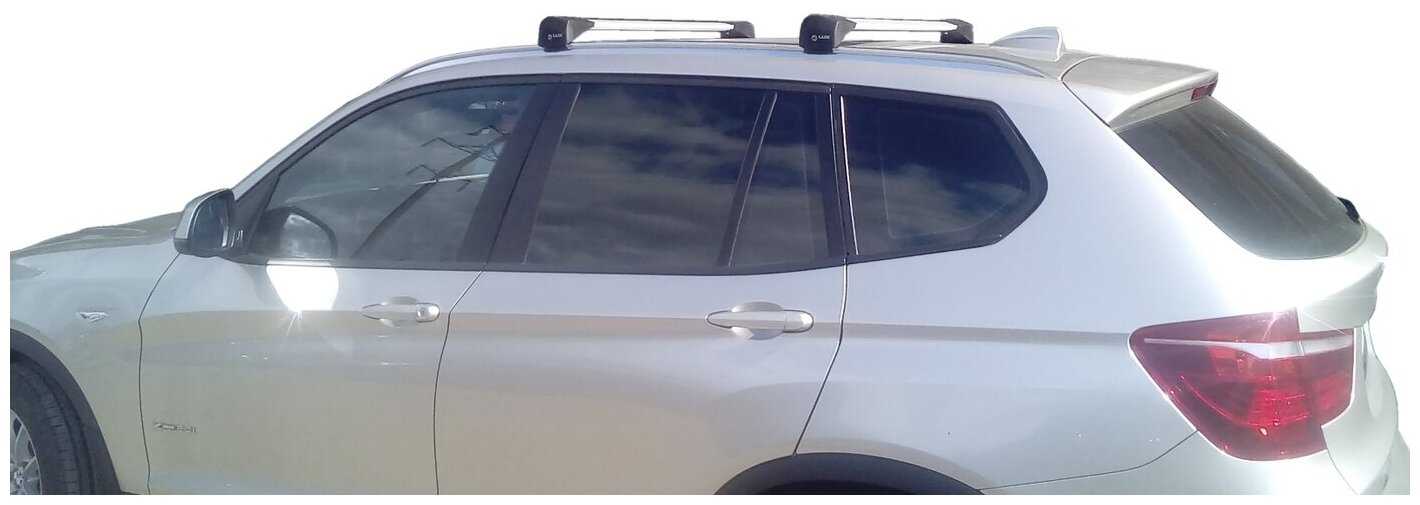 Багажник на БМВ Х3 (BMW X3 (F25), 2010-2017), на интегрированные рейлинги, Lux Bridge, серебристые дуги фотография 1