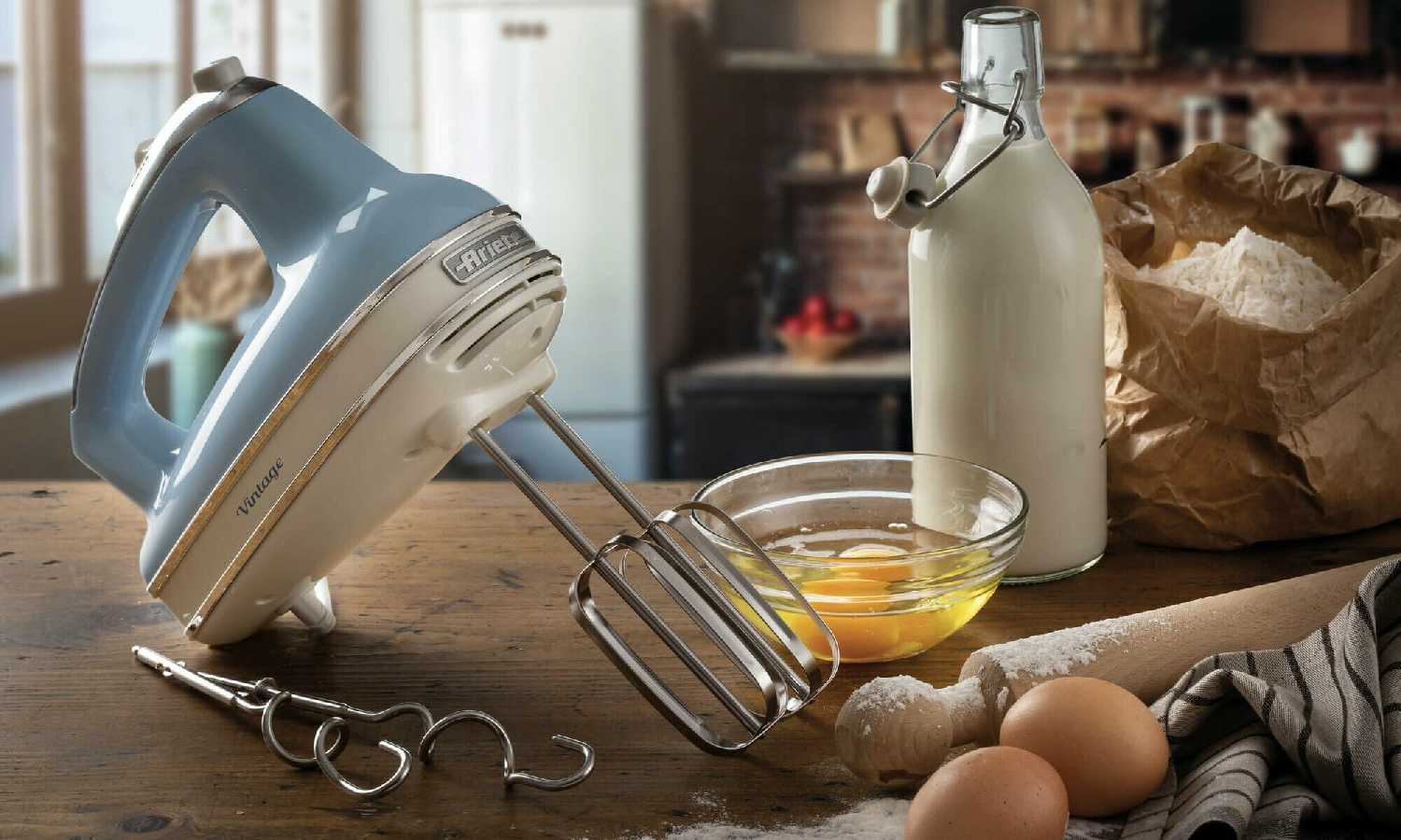 Ручной миксер Ariete Vintage 154803 [450 Вт, 5 скоростей] фотография 3