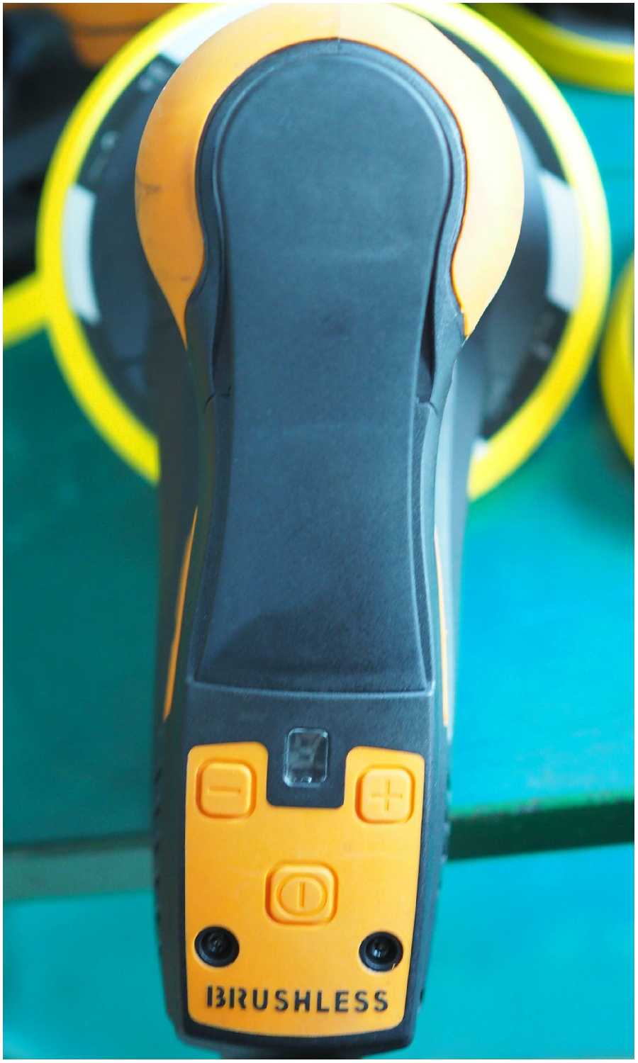 Шлифмашина для стен и потолков ASPRO ASPRO-D1, 400 Вт фотография 11