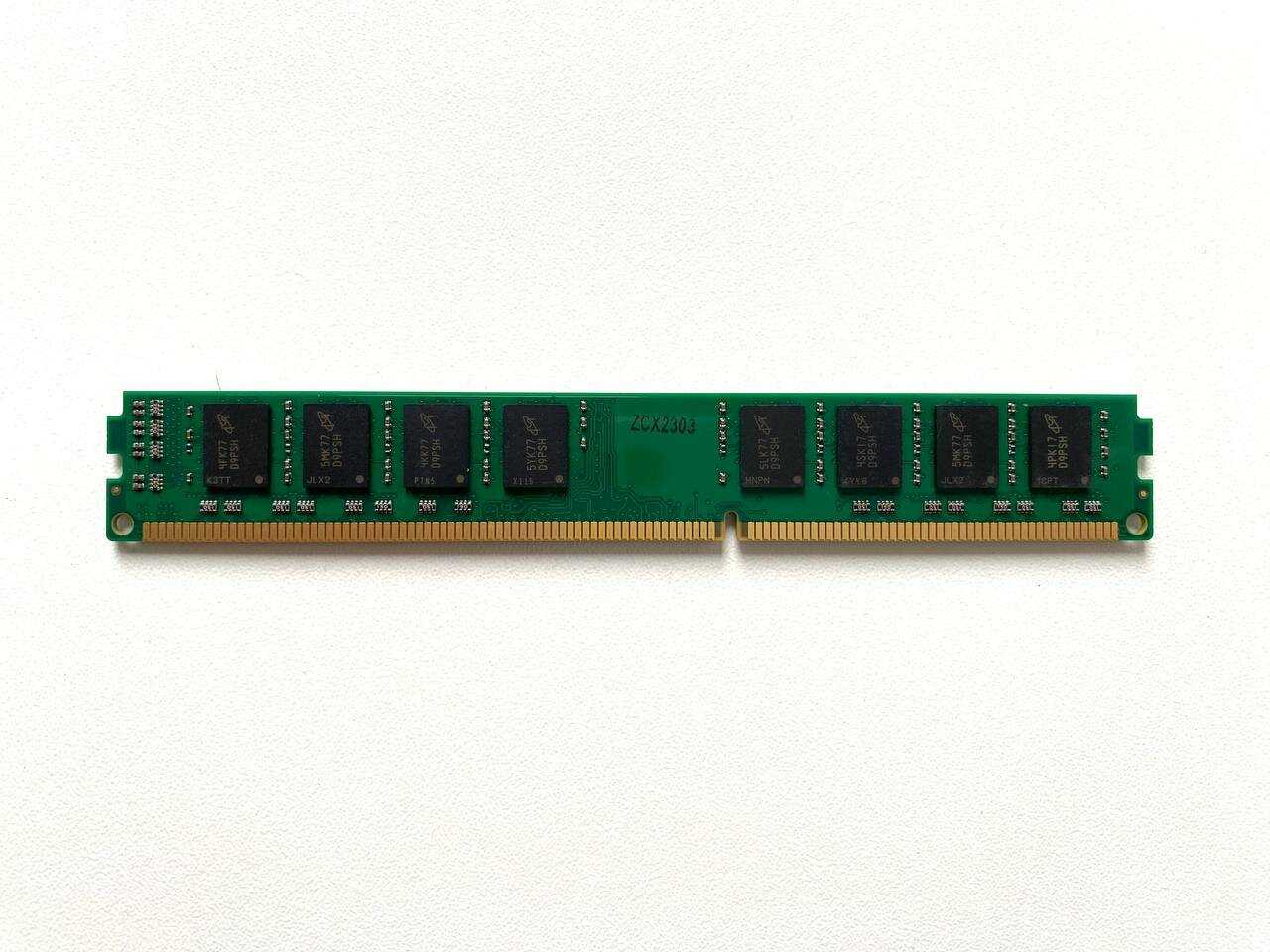 Оперативная память Kingston ValueRAM 4 ГБ DDR3 DIMM CL11 (KVR16N11/4) фотография 19