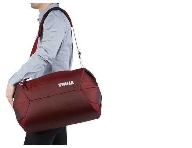Сумка дорожная THULE, отделение для обуви, фиксирующие ремни, плечевой ремень фотография 26