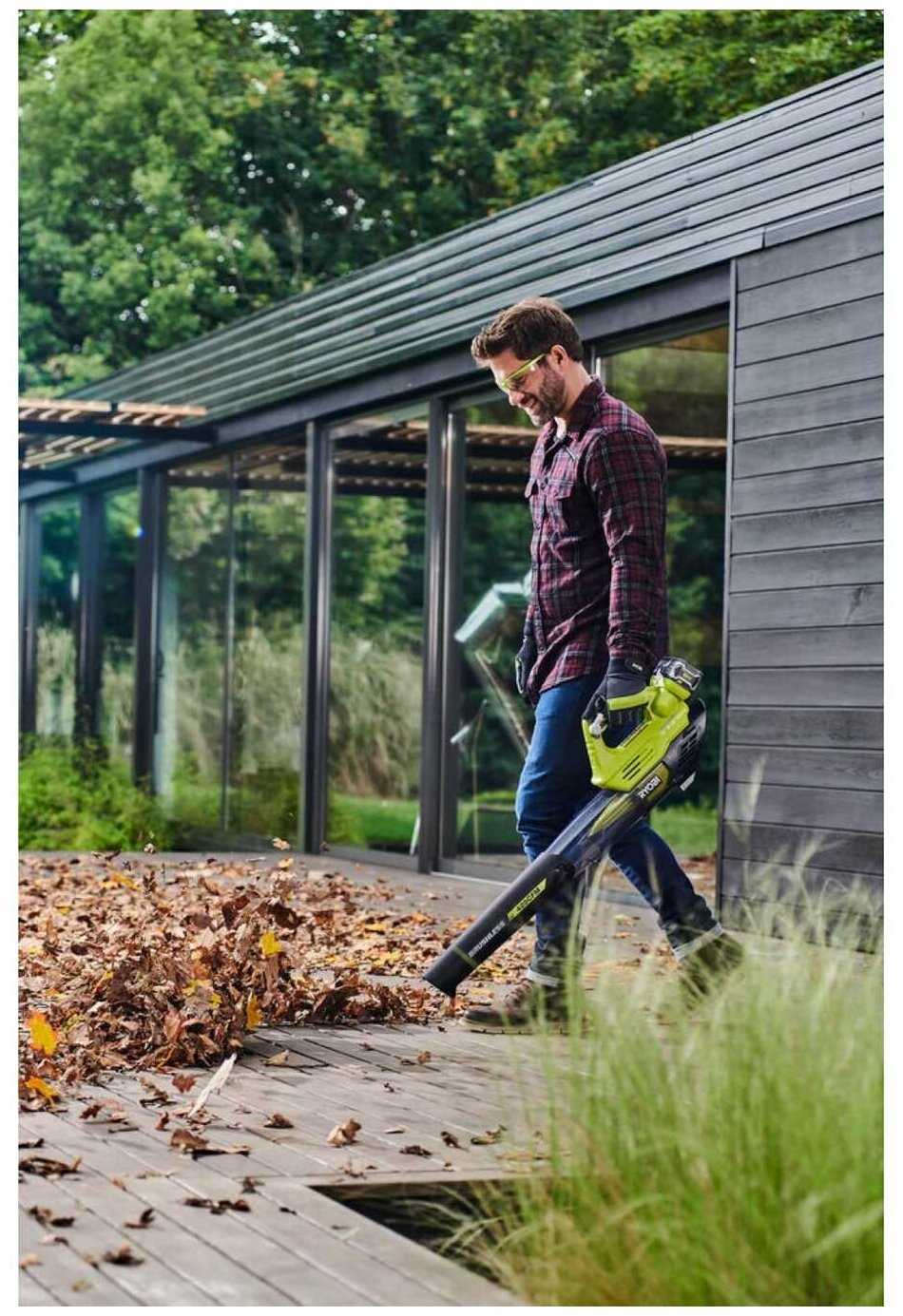 Аккумуляторная воздуходувка RYOBI RY18BLXA-0 фотография 4