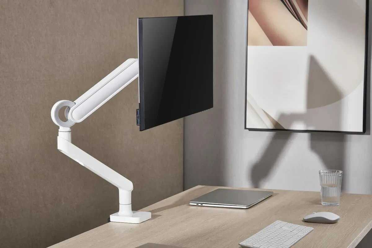 Кронштейн для мониторов Ultramounts UM719W фотография 12