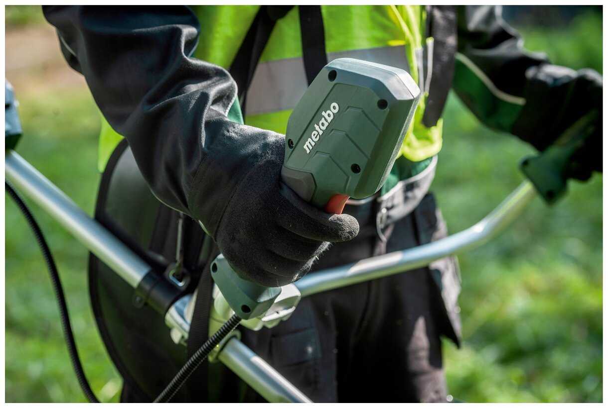 Триммер аккумуляторный Metabo FSB 36-18 LTX BL 40 (601611850) фотография 2