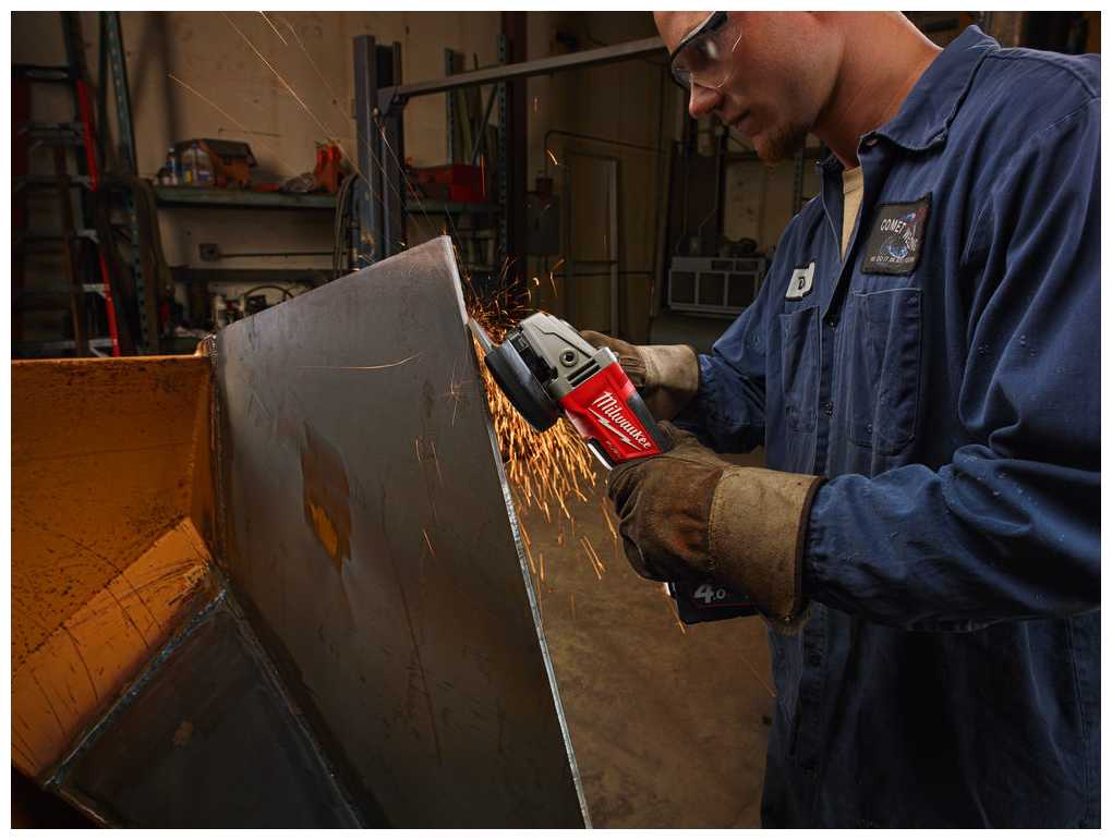 Аккумуляторная УШМ Milwaukee M18 CAG125XPD-0Х (4933451441) фотография 4