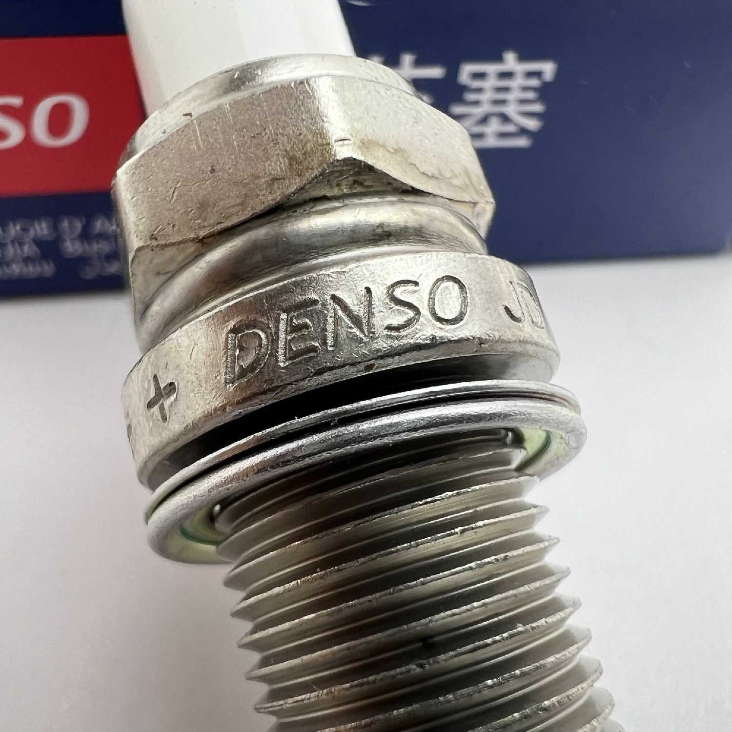 Свечи зажигания DENSO K16TR11 (Комплект 4шт) фотография 16