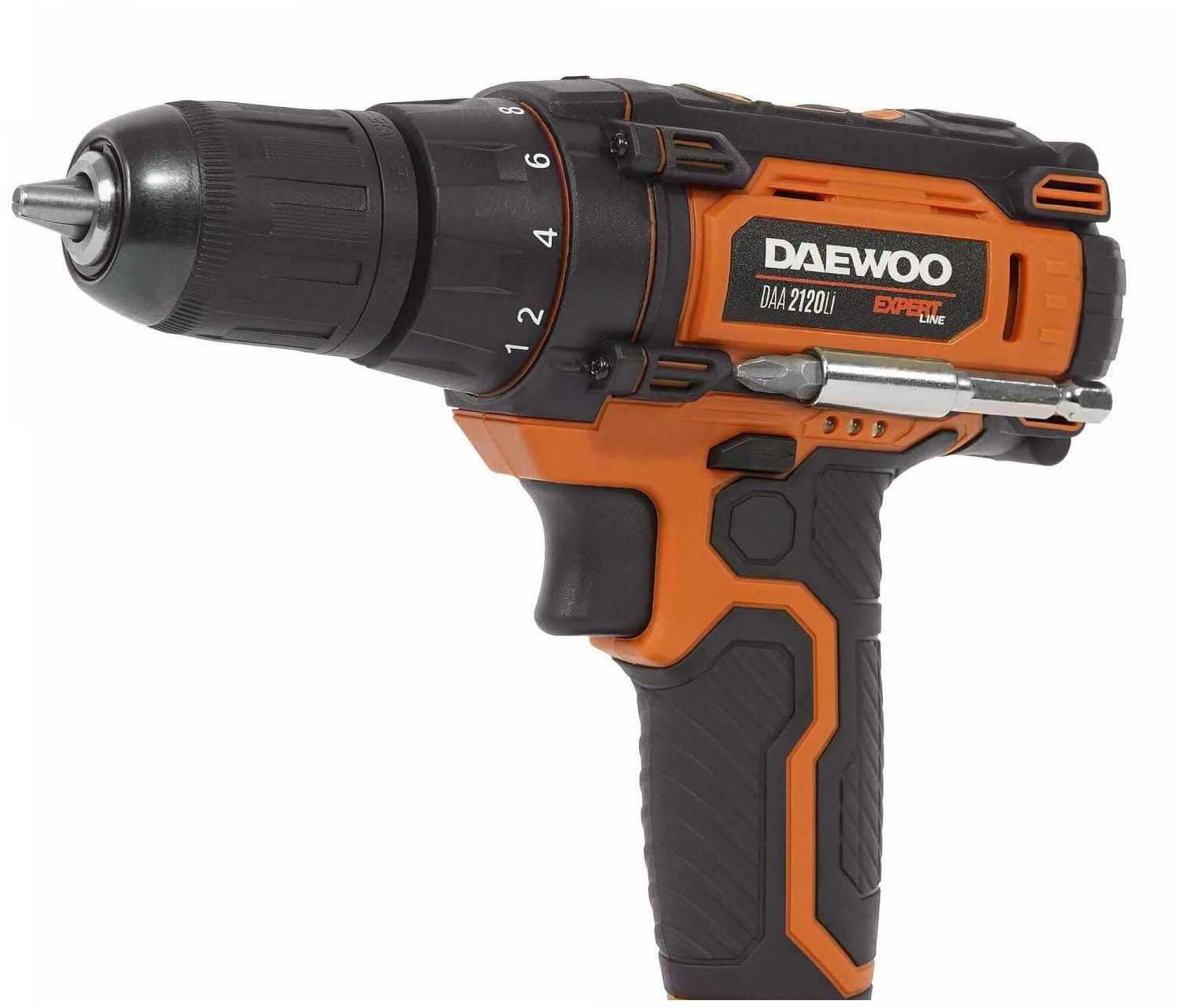 Аккумуляторная дрель-шуруповерт Daewoo Power Products DAA 2120Li (2021) фотография 6