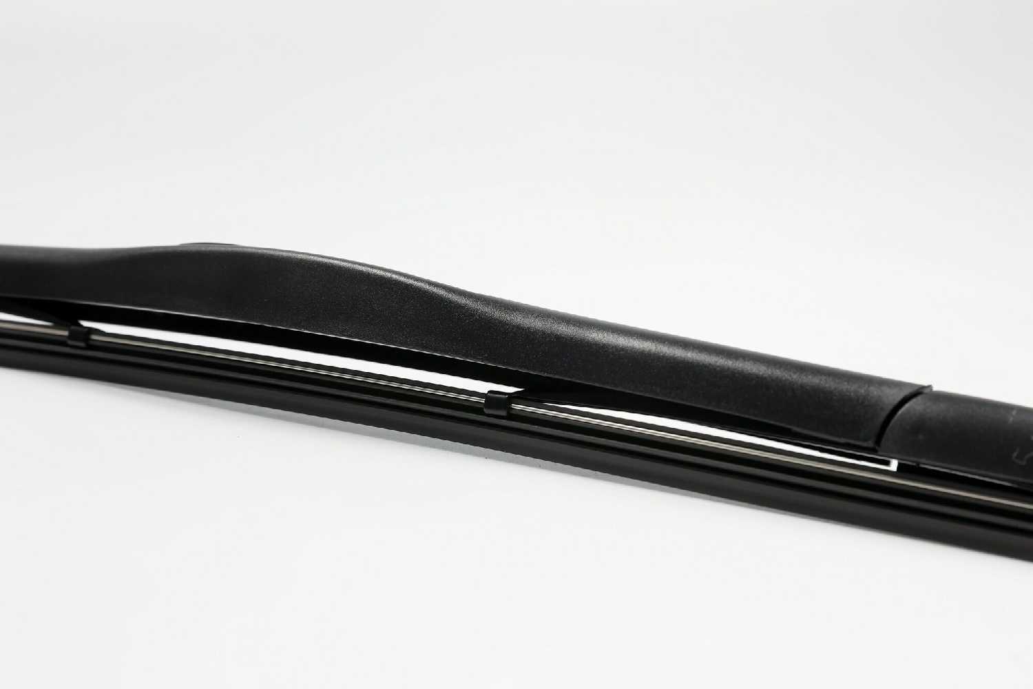 Щетка стеклоочистителя RIDEMAN Щетка стеклоочистителя гибридная (550 мм) фотография 8